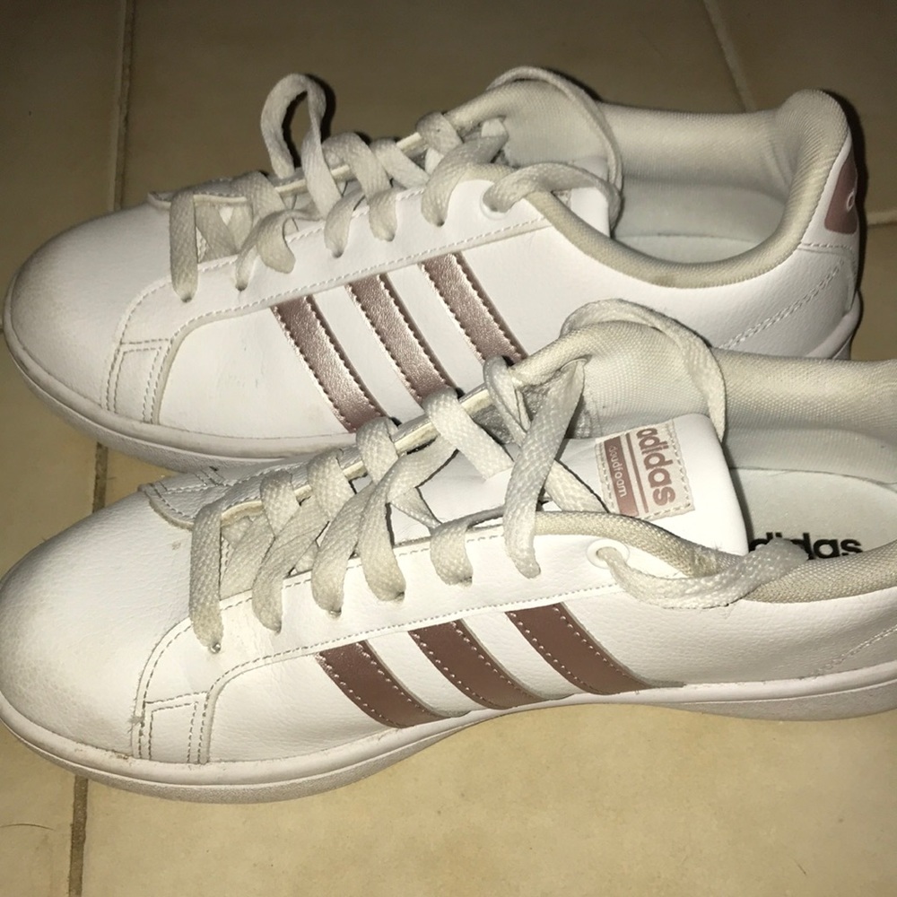 Adidas rose gold cloudfoam superstars